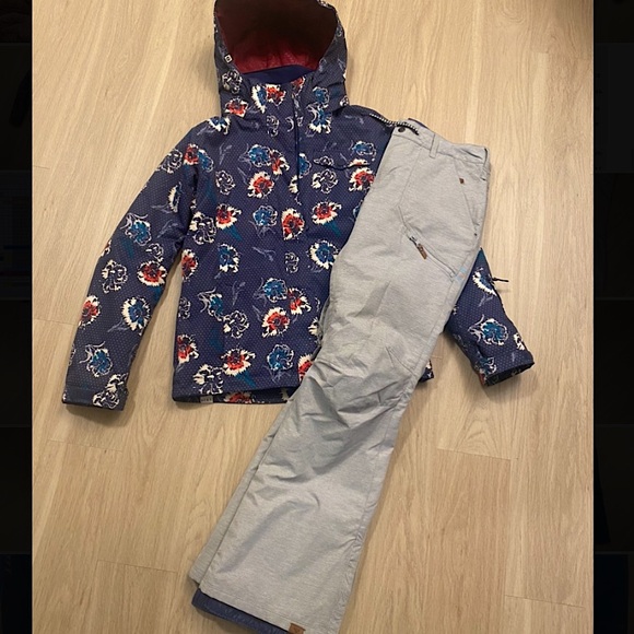 Roxy Jackets & Blazers - Roxy Snow Jacket and Snow Pants Combo
